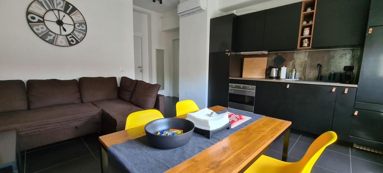 Efeso 19 Hotel โรม ภายนอก รูปภาพ