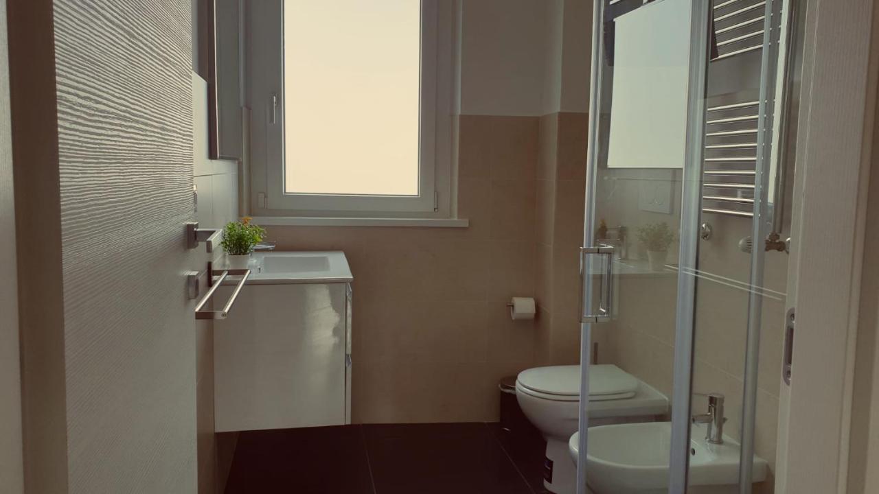 Efeso 19 Hotel โรม ภายนอก รูปภาพ